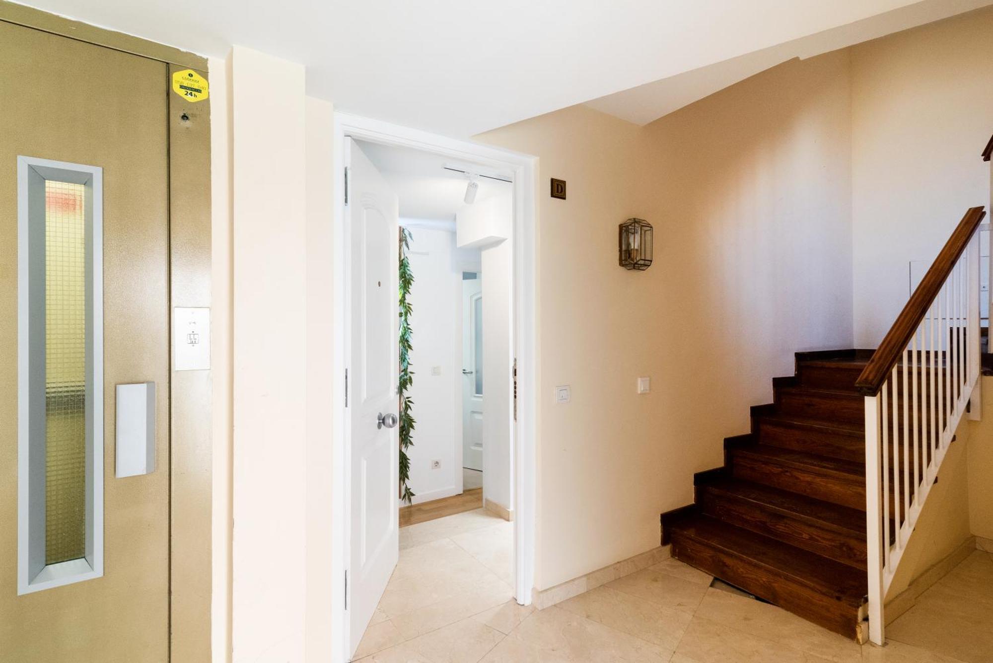 Moderno Apartamento En Granada Centro Екстериор снимка
