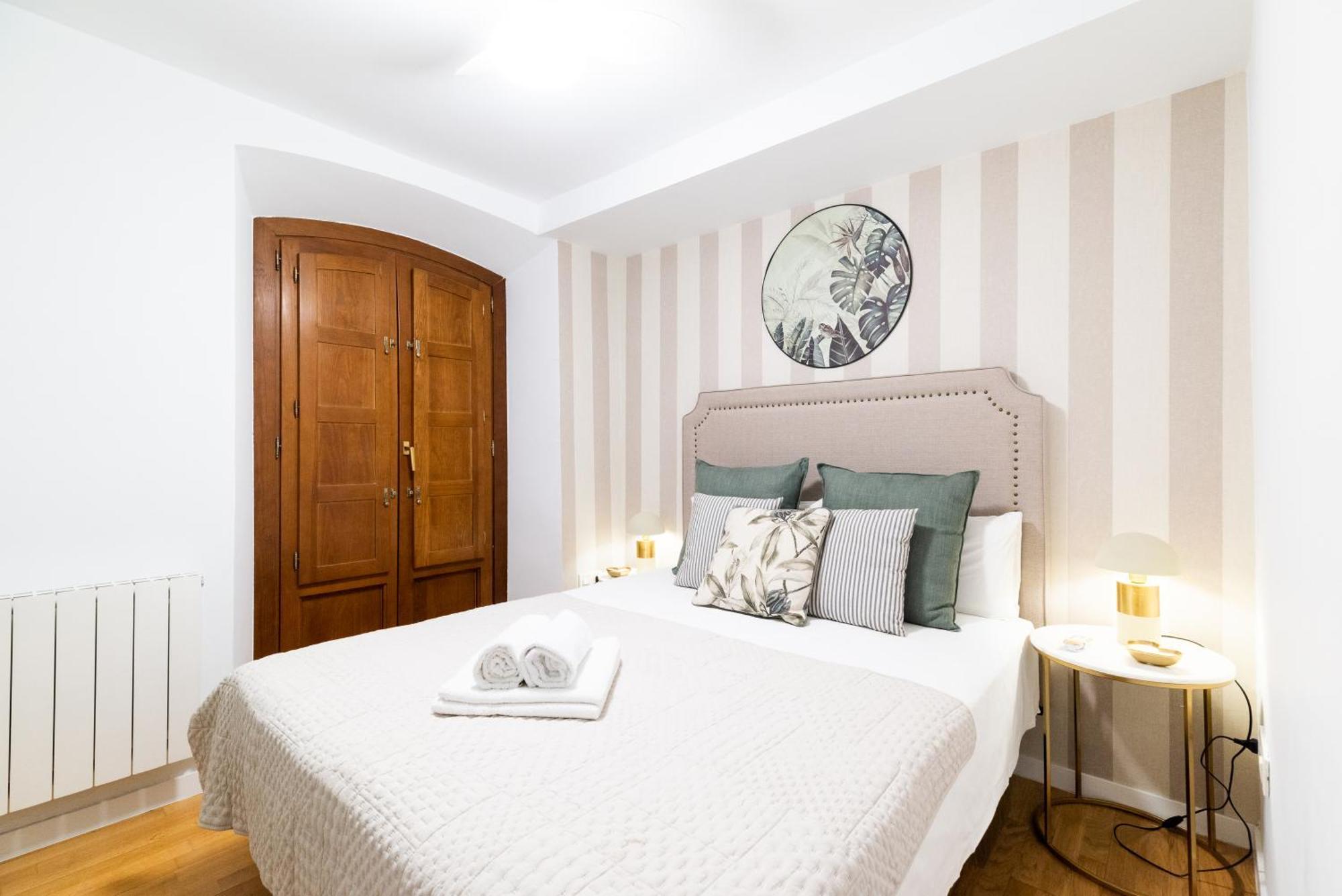 Moderno Apartamento En Granada Centro Екстериор снимка