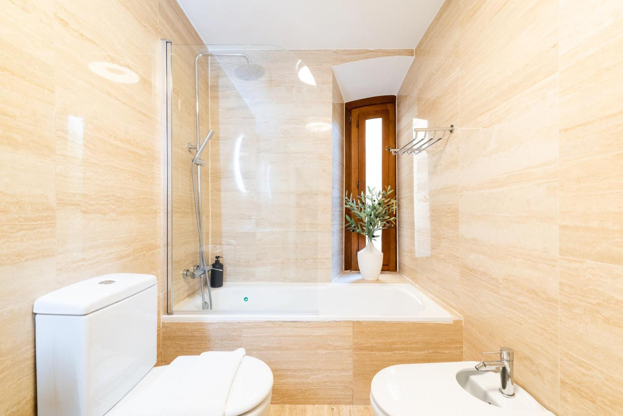 Moderno Apartamento En Granada Centro Екстериор снимка