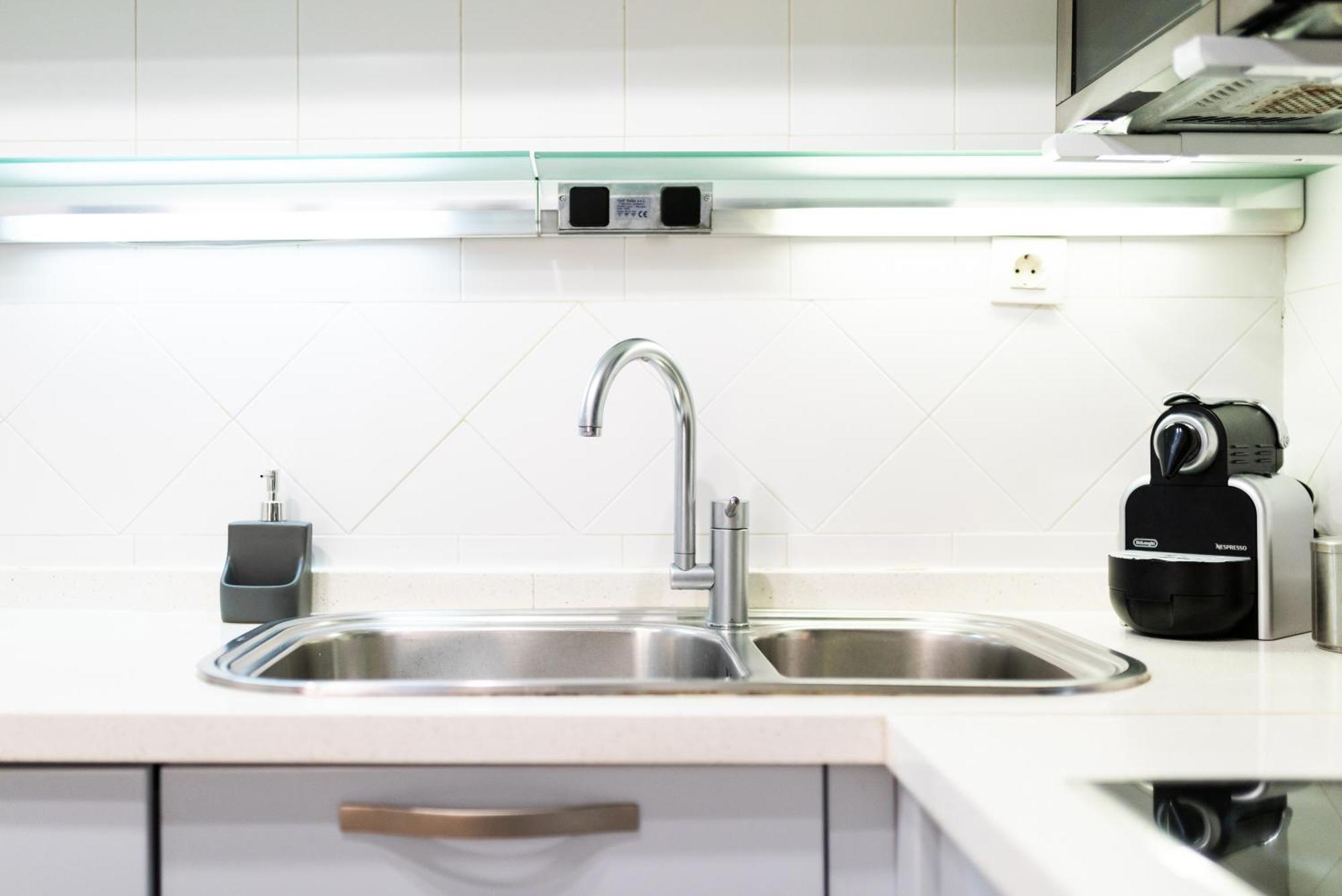 Moderno Apartamento En Granada Centro Екстериор снимка